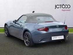 MAZDA MX-5 Photo 3