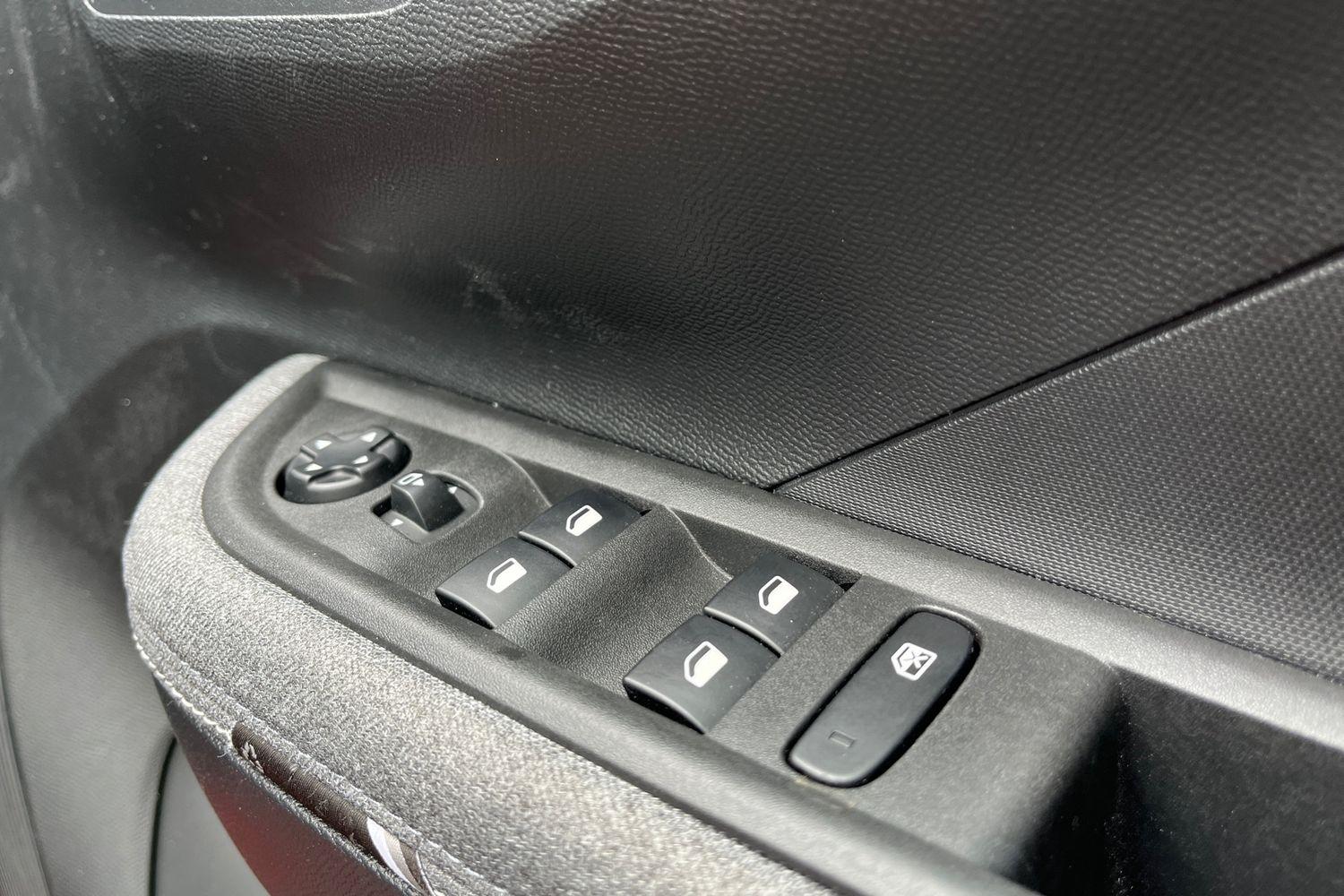 Vauxhall FRONTERA Photo 15