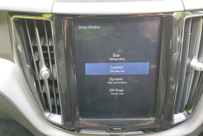 VOLVO XC60 Photo 27