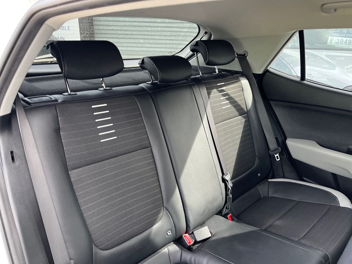 Kia Stonic Photo 29