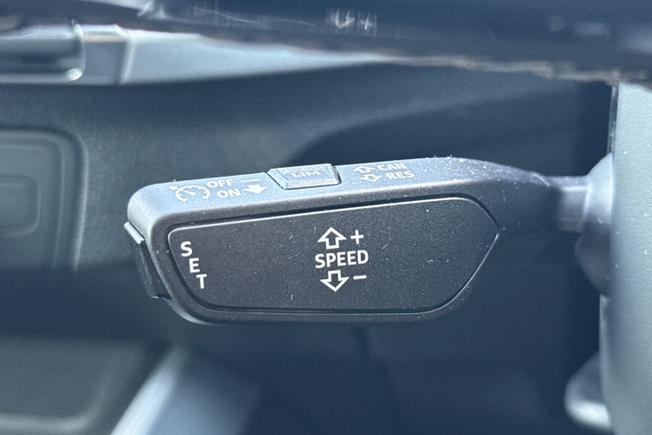 AUDI Q2 Photo 36