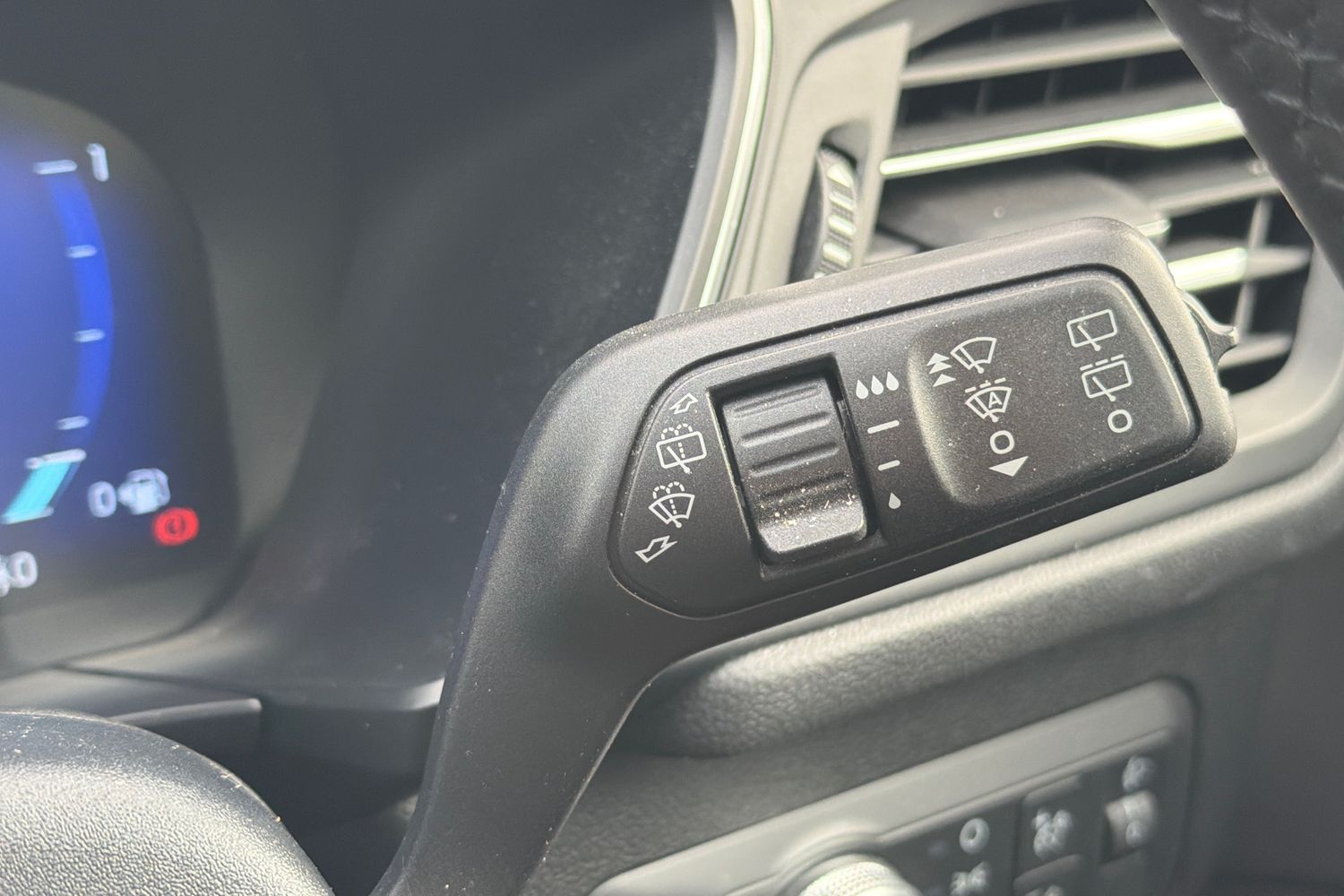 Ford KUGA Photo 14