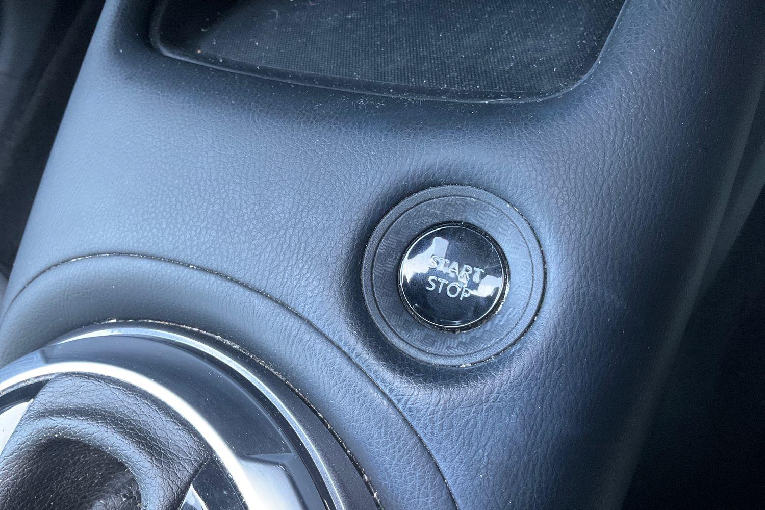 Nissan JUKE Photo 27