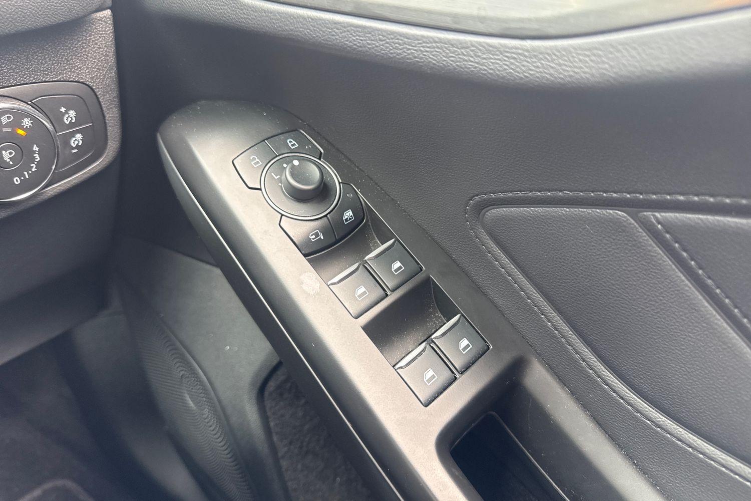 Ford FOCUS Photo 15