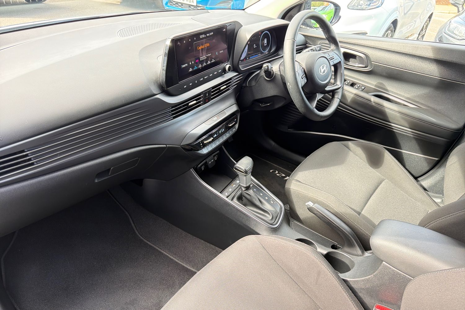 Hyundai i20 Photo 17