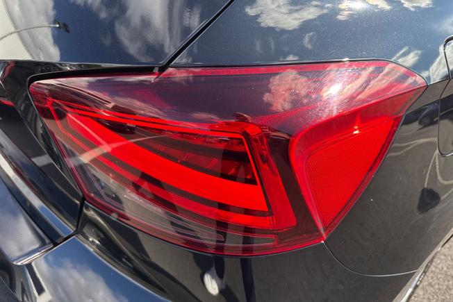 SEAT Ibiza Photo 18
