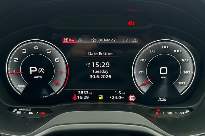 AUDI Q2 Photo 15