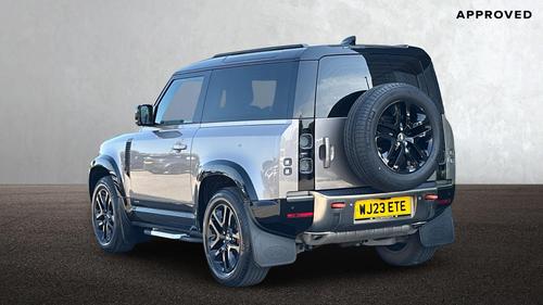 Land Rover Defender Photo autoimg-949fe584b90cbf8699509ffa65379921b54ea6a9.jpg
