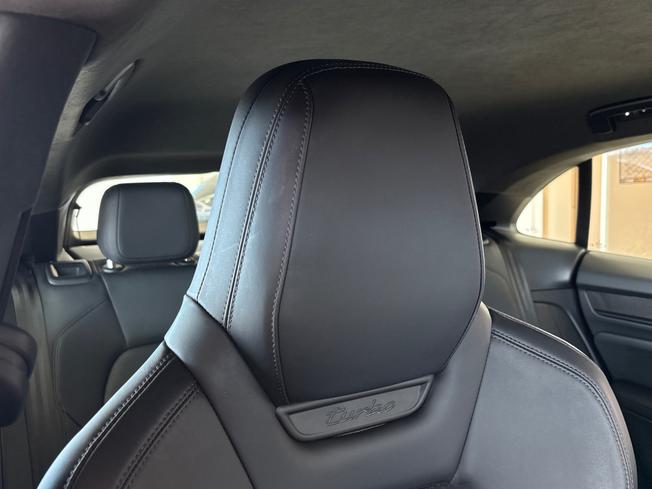 PORSCHE Macan Photo 15