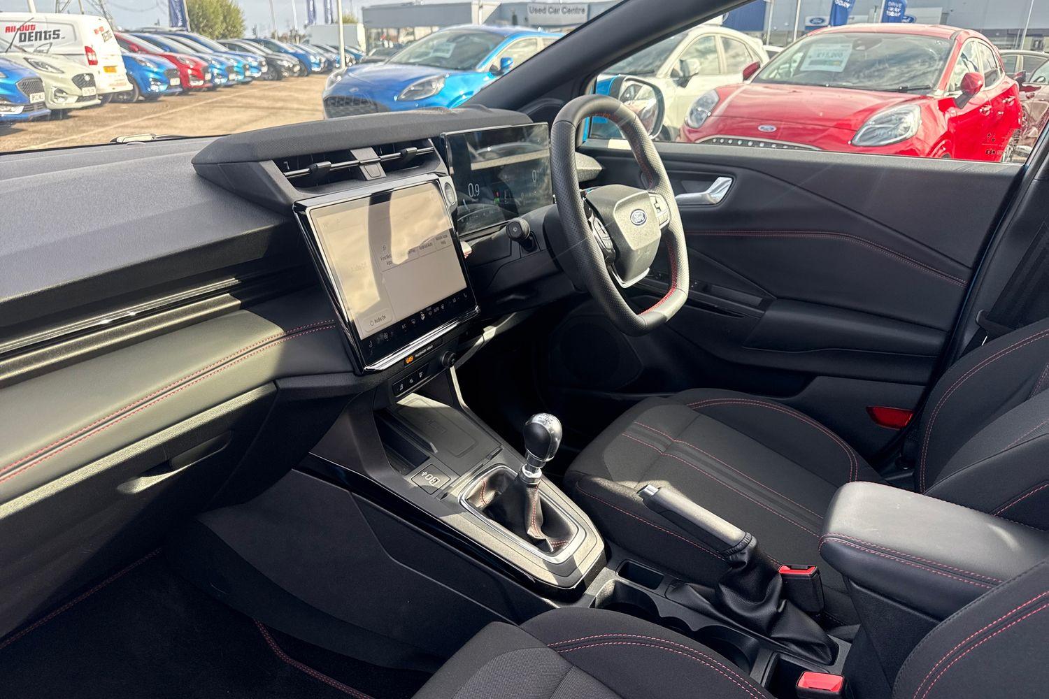 Ford PUMA Photo 17