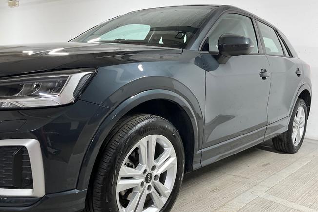 AUDI Q2 Photo 30