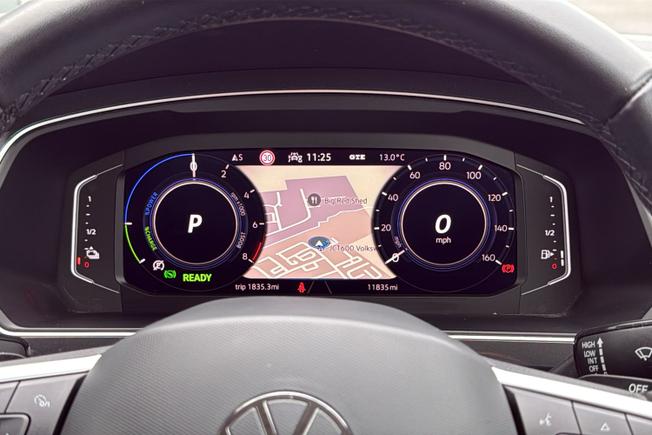 VOLKSWAGEN Tiguan Photo 29