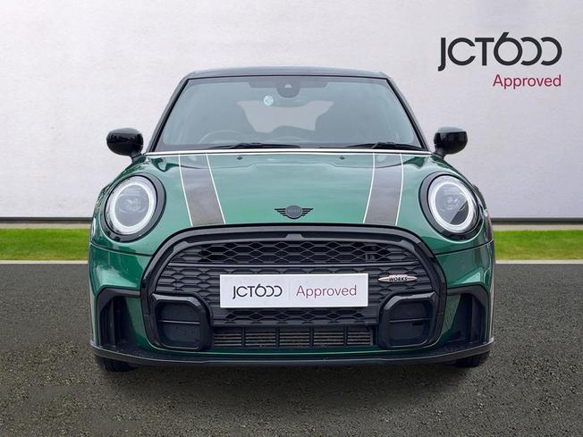 MINI Hatch Photo 8