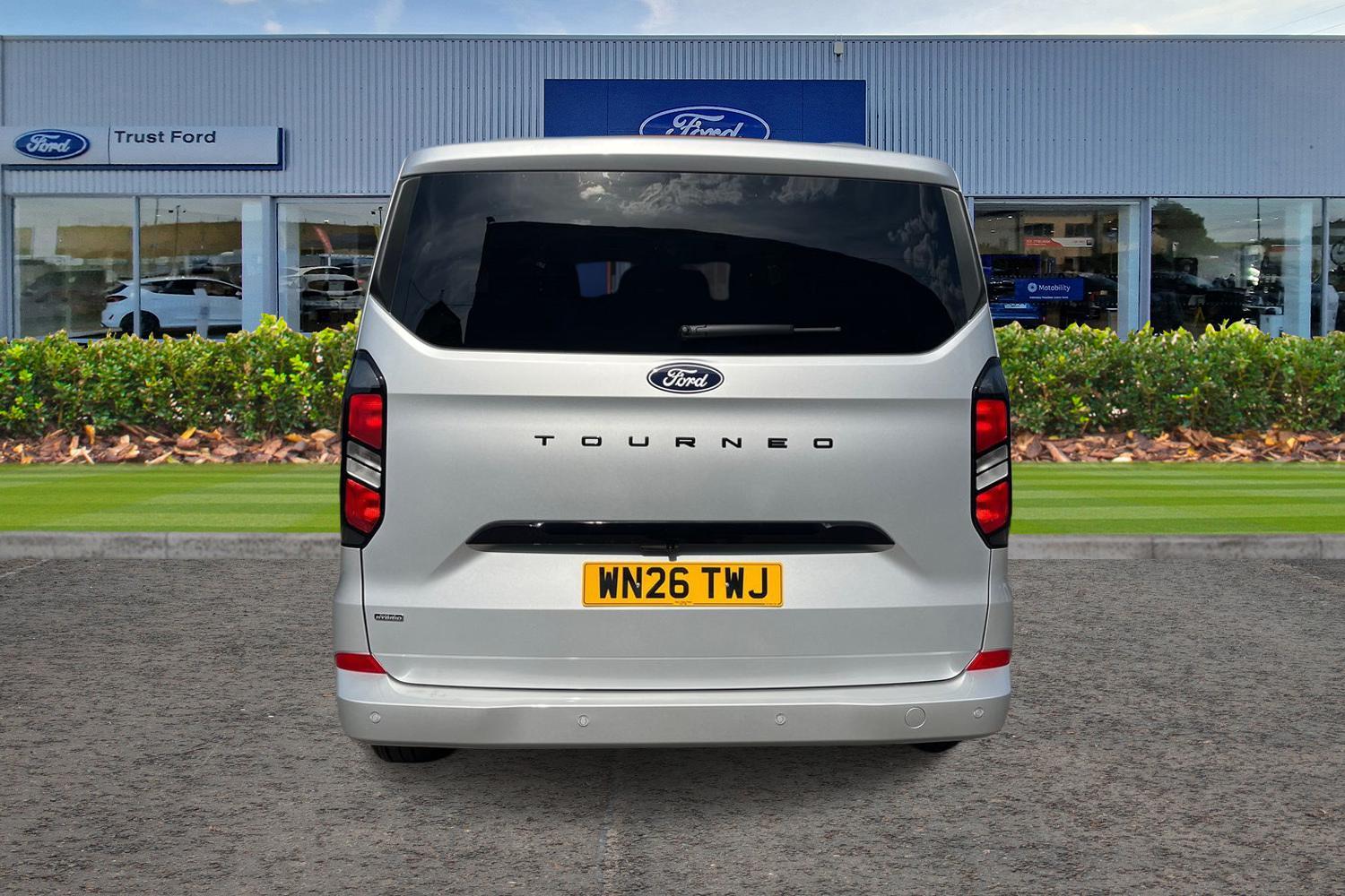Ford TOURNEO CUSTOM Photo 12