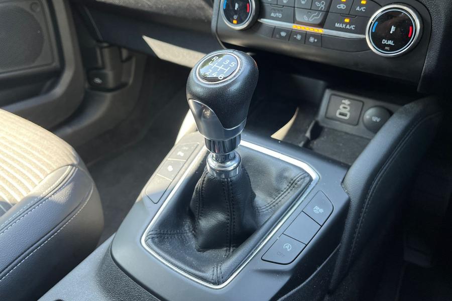Ford Kuga Photo autoimg-94bca845b056e0b97c30f194036703bf9a72823c.jpg