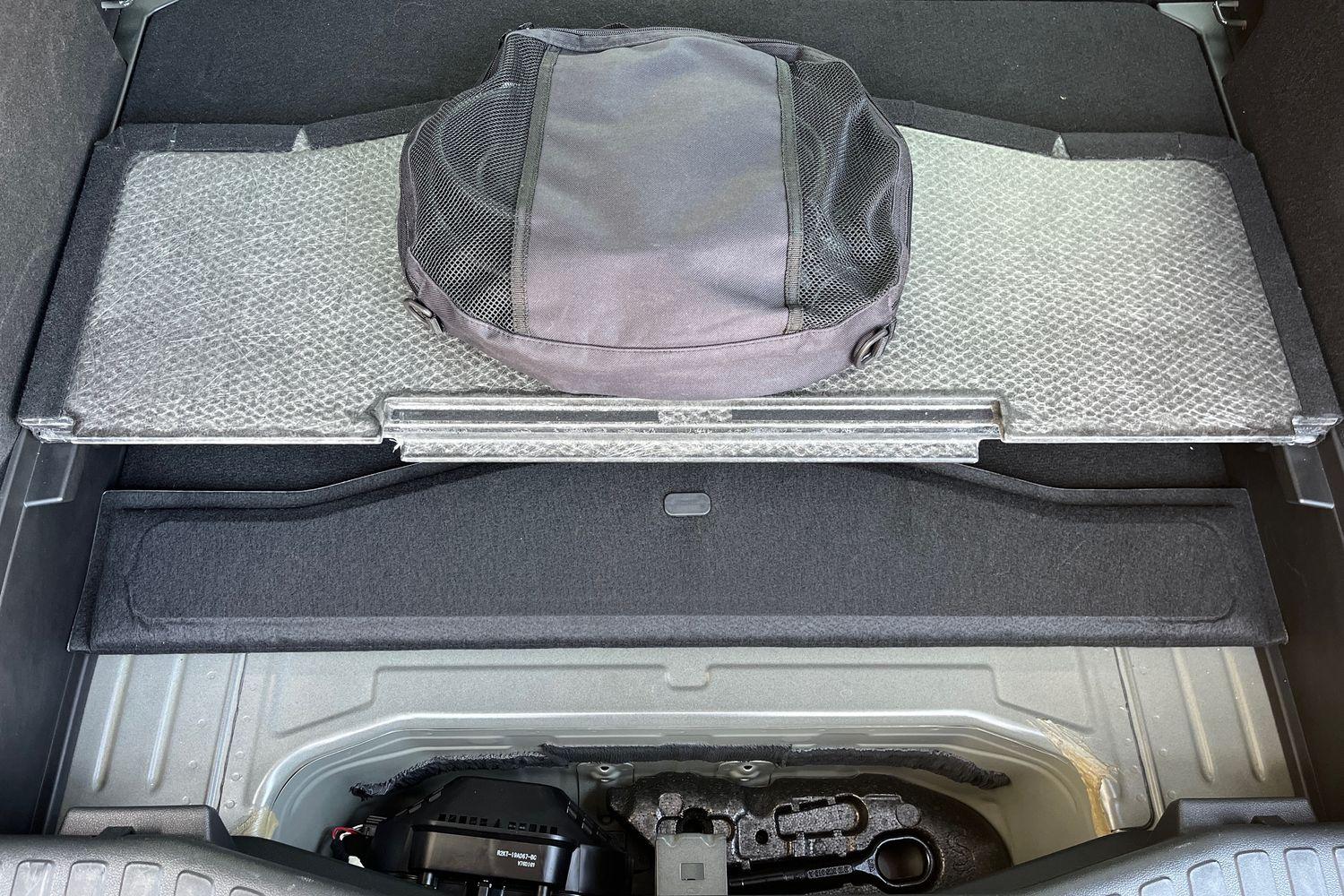 Ford Explorer Photo 24