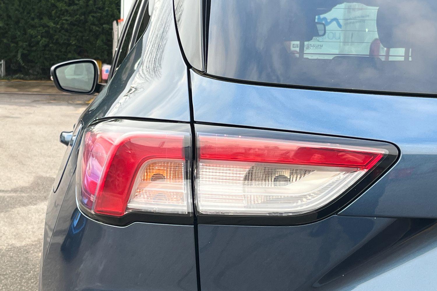 Ford KUGA Photo 25