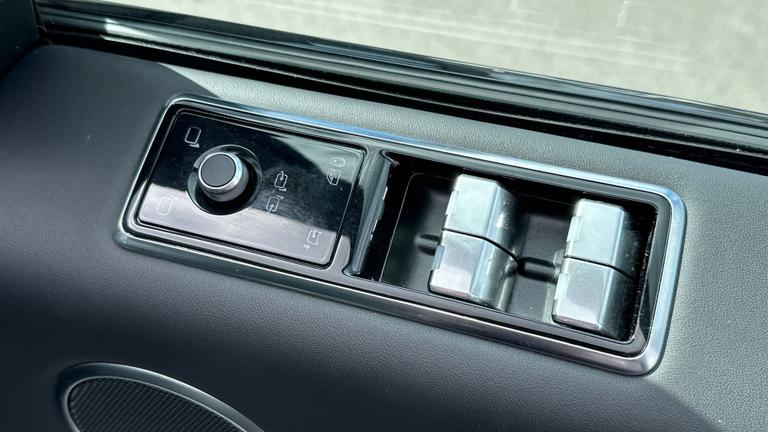 Used Land Rover Range Rover Sport KM71MDV 25