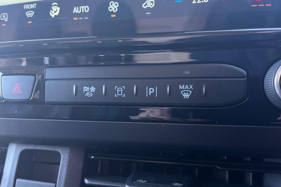 Ford E-Transit Custom Photo autoimg-94c14f7741025adb34405dcdb91ec2bce2ec0d89.jpg