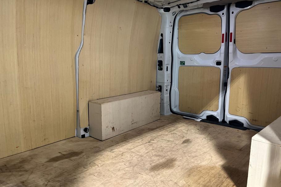 Used Ford TRANSIT CUSTOM LC74NCV 4