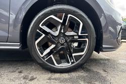 VOLKSWAGEN Polo Photo 5