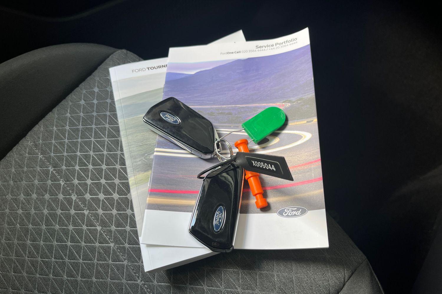 Ford Tourneo Connect Photo 21