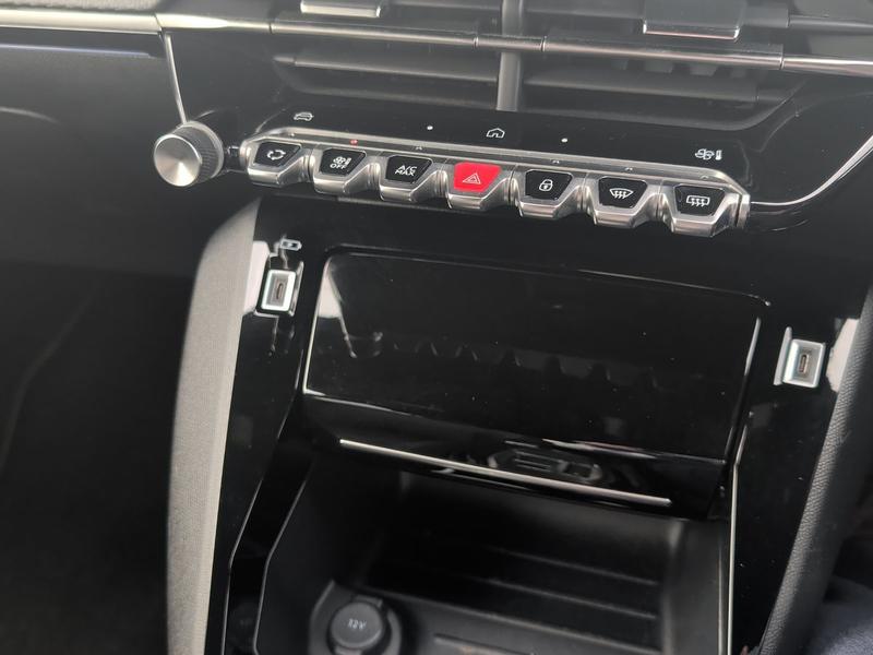 Used Peugeot 2008 KW25TVE 23