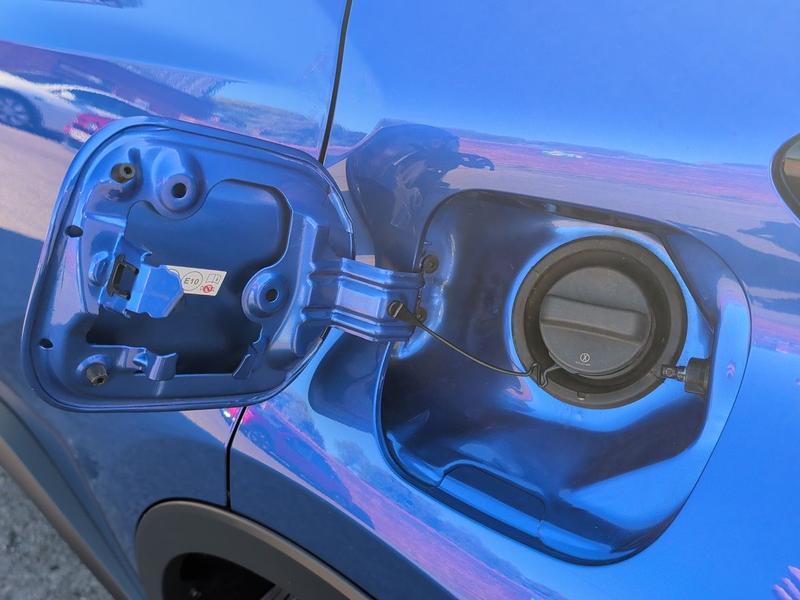Used Toyota C-HR VE69XEA 31