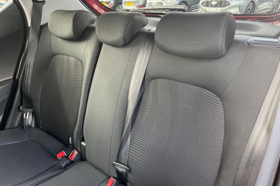Hyundai i10 Photo autoimg-94d346709fa1cfbb8ea4c39e42b95df92b5439c1.jpg