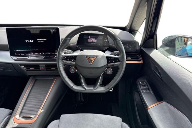CUPRA Born Photo 11