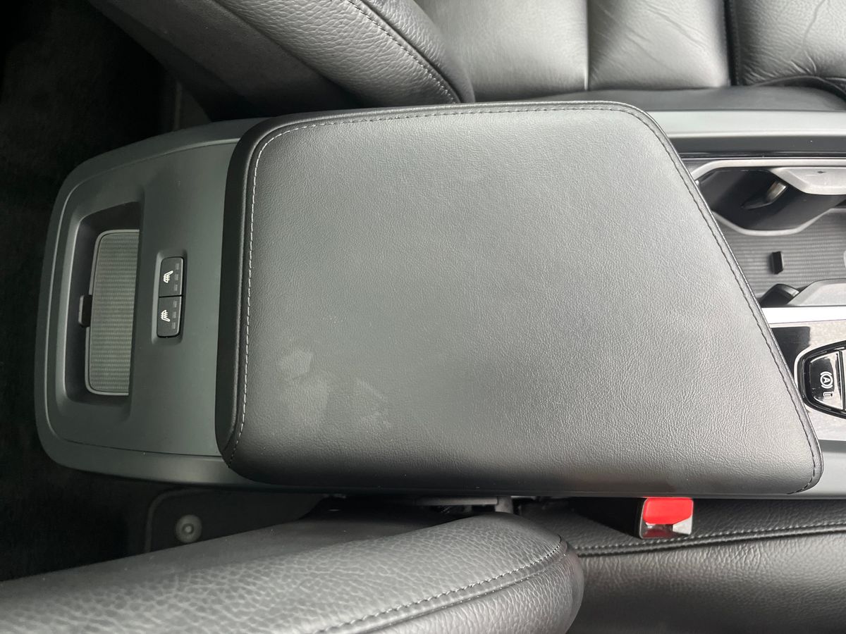 Volvo XC60 Photo 40