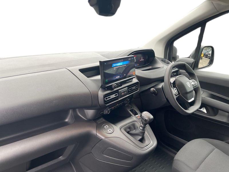 2025 75 PEUGEOT PARTNER
