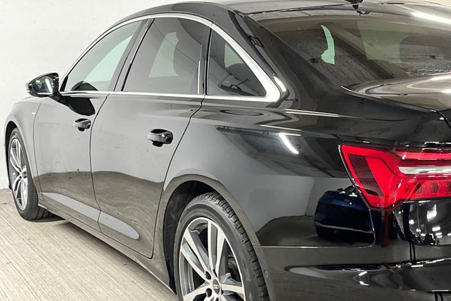 AUDI A6 Saloon Photo 33