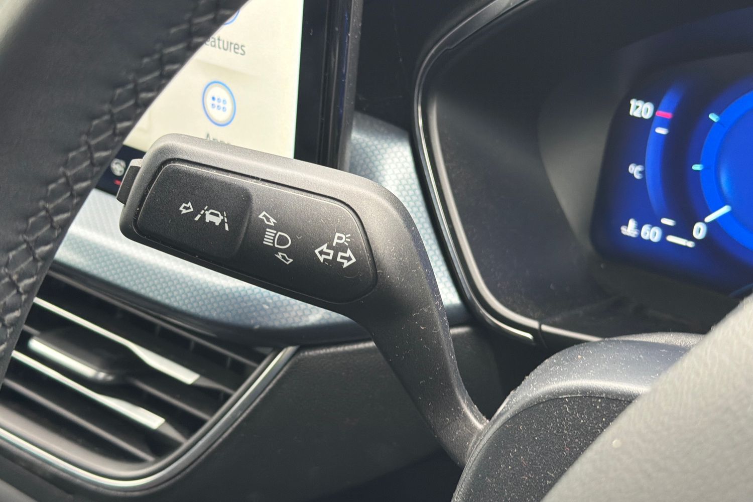 Ford FOCUS Photo 13