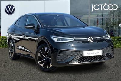 2022 VOLKSWAGEN Id.5 Pro Performance 77kWh Style SUV 5dr Electric Auto (204 ps) at JCT600