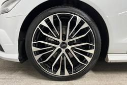 AUDI A6 Avant Photo 5