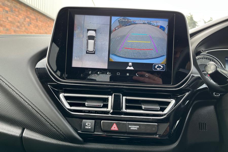 Suzuki S-Cross Photo autoimg-94e149cf3c9f9b0bd7793e9eac7e827b90d83ca7.jpg