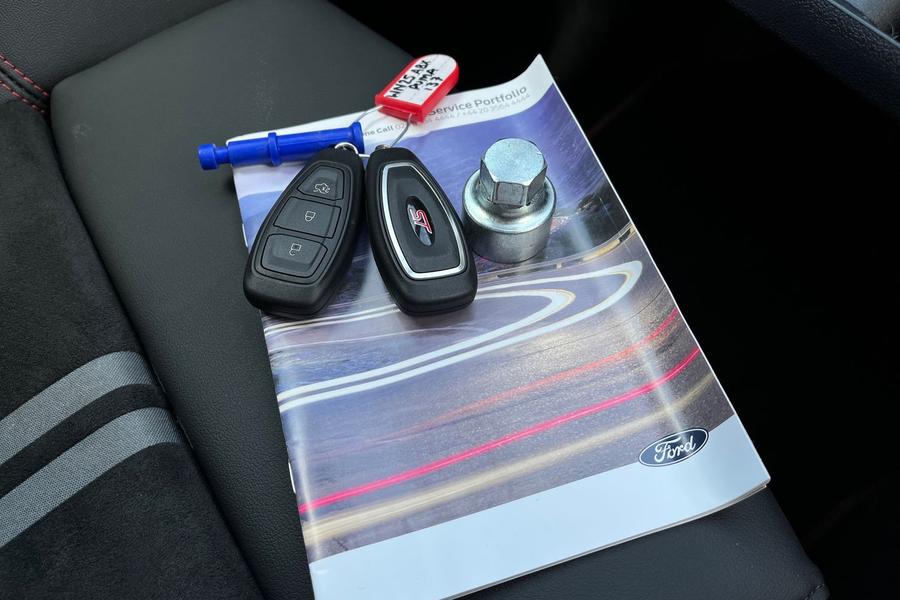 Ford Puma Photo autoimg-94e6c5f7bc42d0e6921643a1964a9acffb88b8a6.jpg