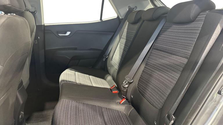 Used Kia Stonic WG24UWO 4
