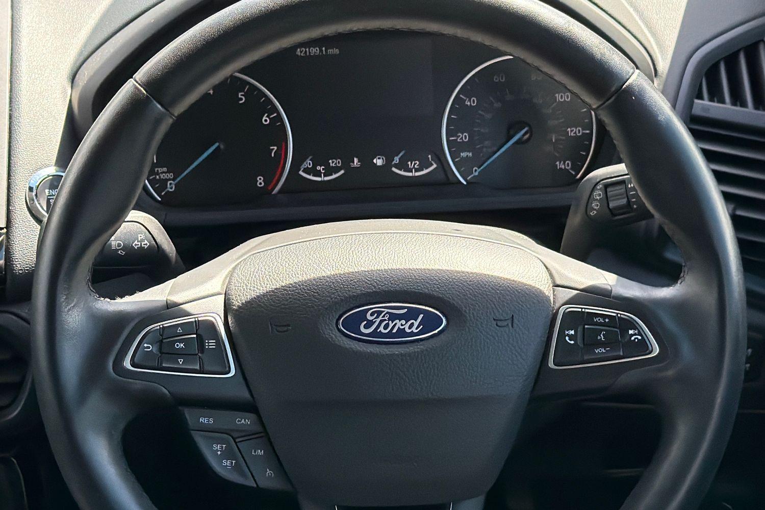 Ford ECOSPORT Photo 11