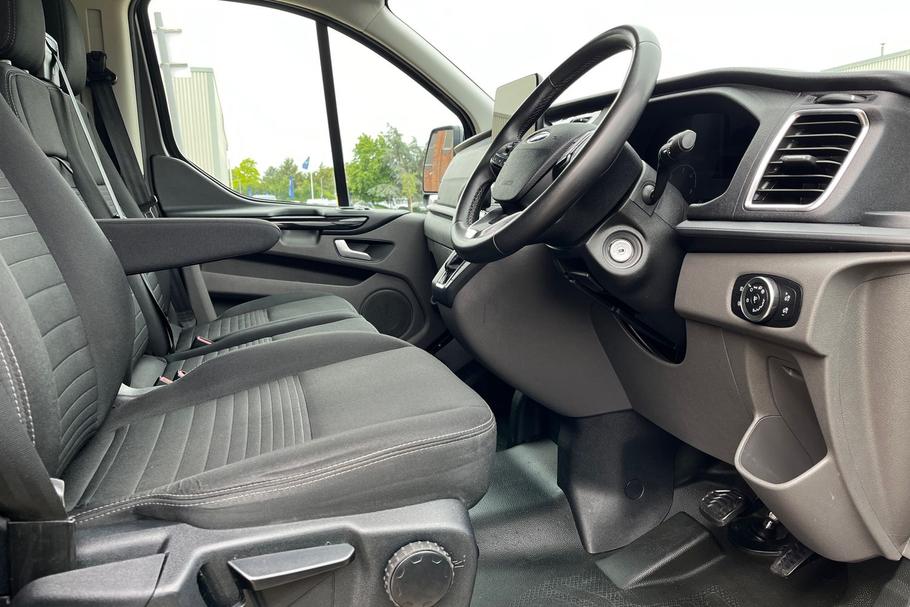 Used Ford TRANSIT CUSTOM LB73AZF 32