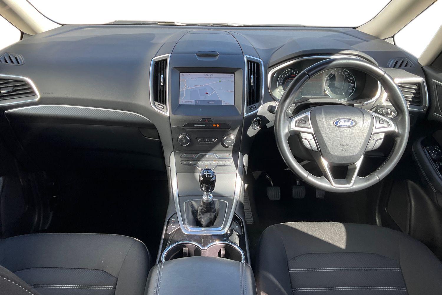 Ford Galaxy Photo 9