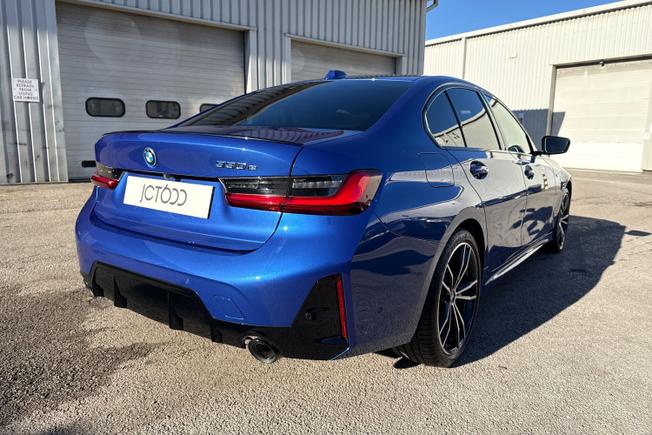 BMW 3 Series Photo 22