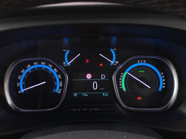 VAUXHALL Vivaro Life Electric Photo 15