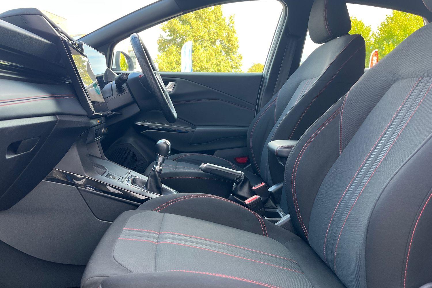 Ford PUMA Photo 18