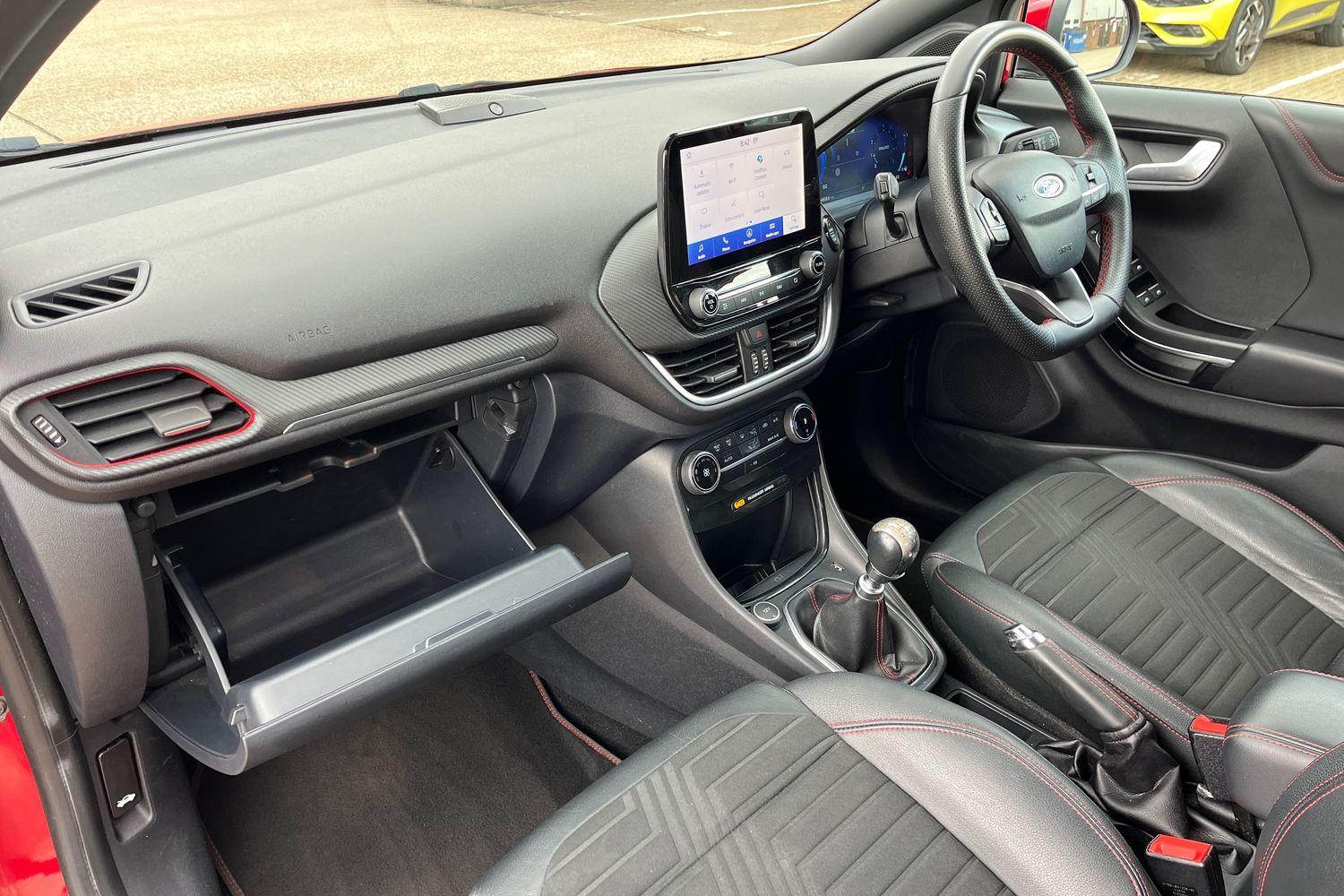 Ford Puma Photo 38