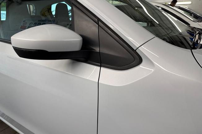 Volkswagen up! Photo 20