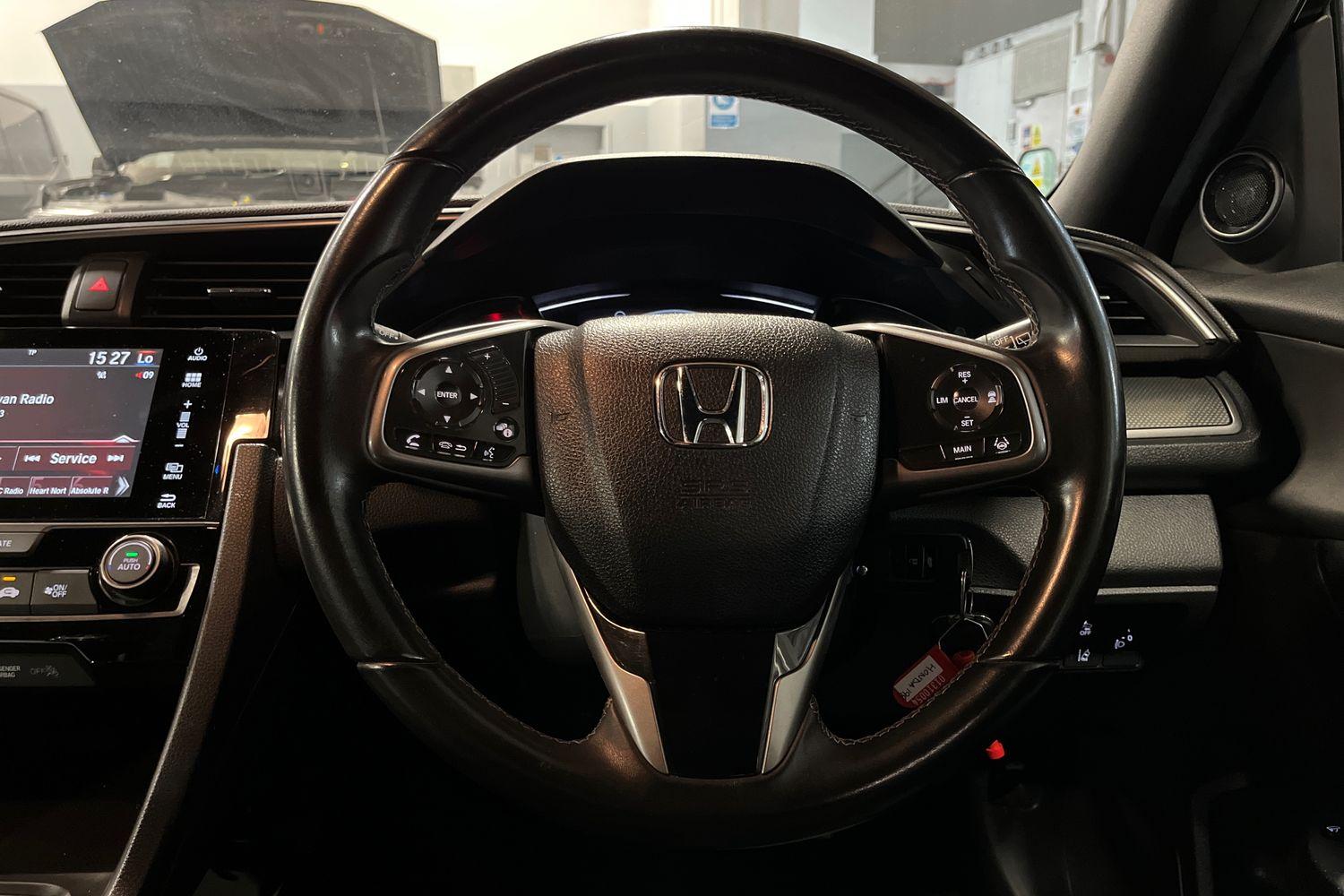 Honda CIVIC Photo 11