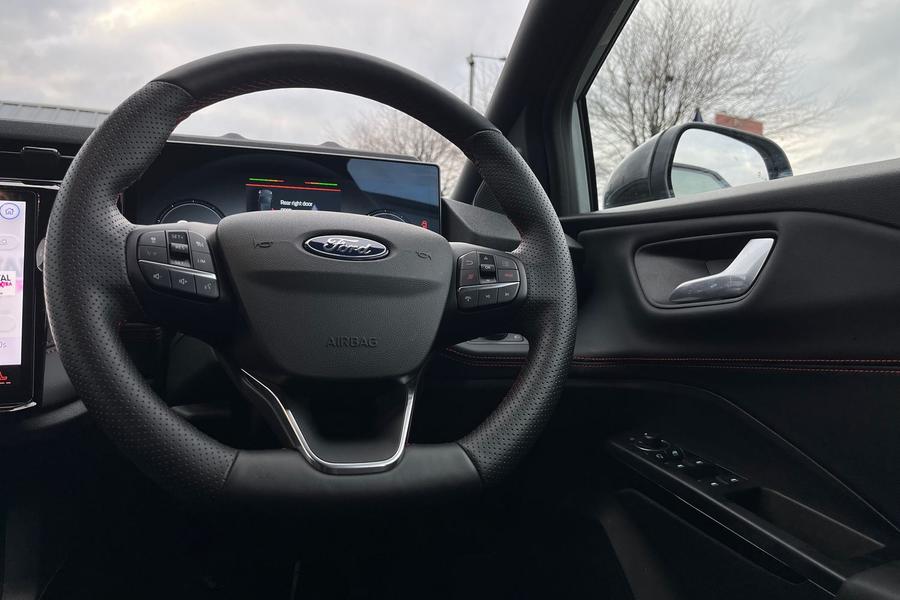 Ford Puma Photo autoimg-9502f8ff98adec8cf57aaa36c2b2a04ac5bacc4c.jpg