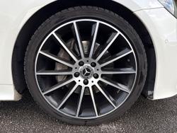 MERCEDES-BENZ E Class Photo 5